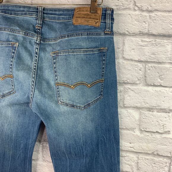 American Eagle Size 31x32 Active Flex Straight Fit - Picture 3 of 8